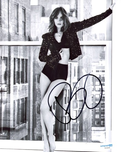 Dakota Johnson sexy signiert signiert 8x10 Foto ACOA