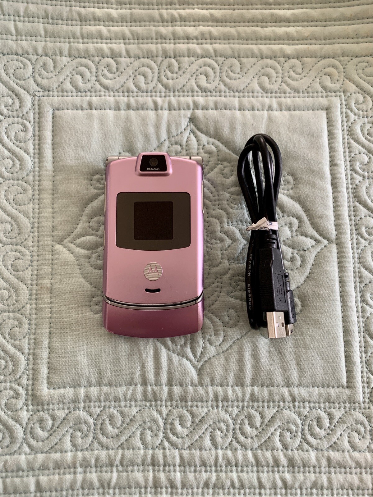 Motorola Flip Phone Pink