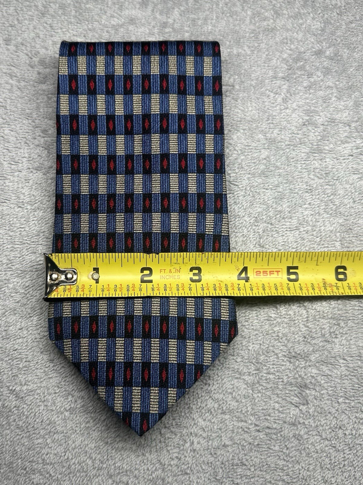Picture 3 of 16