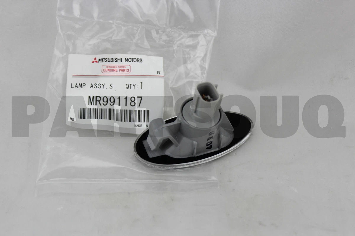 MR991187 Genuine Mitsubishi LAMP ASSY,SIDE T/SIG,FR | eBay