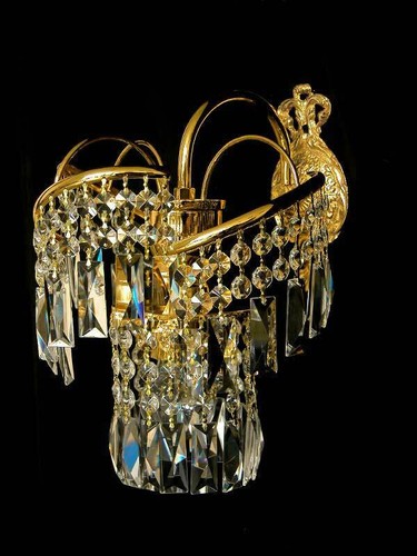 Crystall wall chandelier in silver or gold. Matching chandelier available - Picture 5 of 6