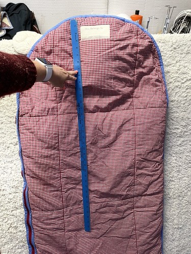 Pottery Barn Kids Shaggy Tan & White Puppy Dog Zip Up Sleeping Bag Red Gingham - Picture 6 of 8