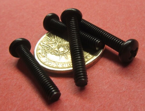 18-8 Black Oxide Pan Head Phillips Machine Screw 8-32 x 1.0", 50 pcs - Picture 8 of 12