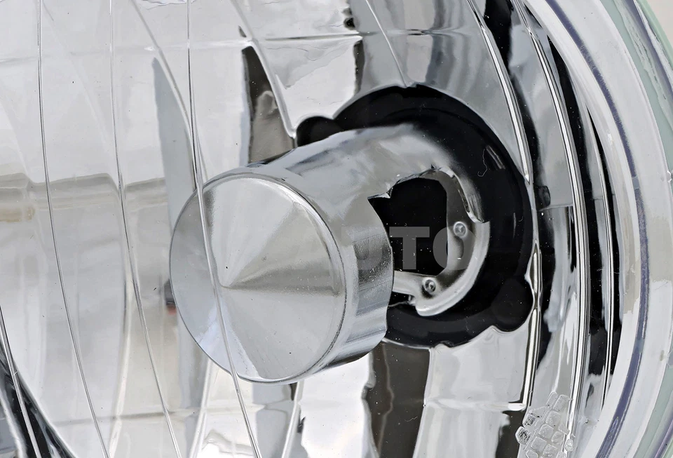 Conjunto de faróis de neblina Toyota Highlander 2001-2003 lado do motorista e do passageiro - Imagem 2 de 4