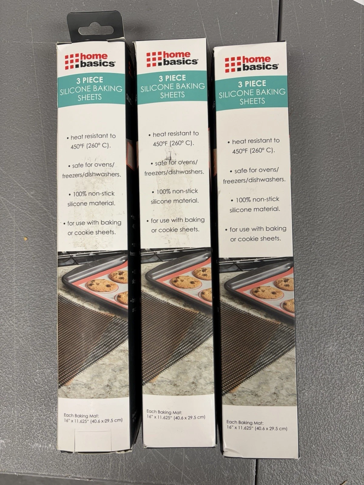 9 Non-Stick Silicone Baking Mats Tray Pan Liners - Half Sheet 16-1/2" x 11-5/8"
Opens in a new windo