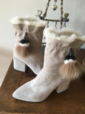 Bottines Fru.it état neuf daim beige clair intérieur fourré P: 38 - Photo 1/4
