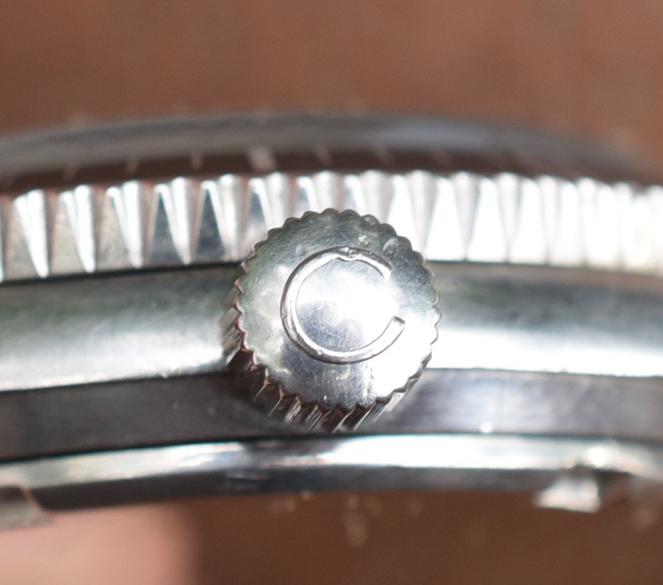 Vintage CARAVELLE Shark Hunter 666 Diver Watch Tropical Bezel Running Unpolished image 3