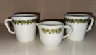 VTG PYREX by Corning Coffee/Tea Cups & Creamer Bowl Milk Glass Crazy Daisy