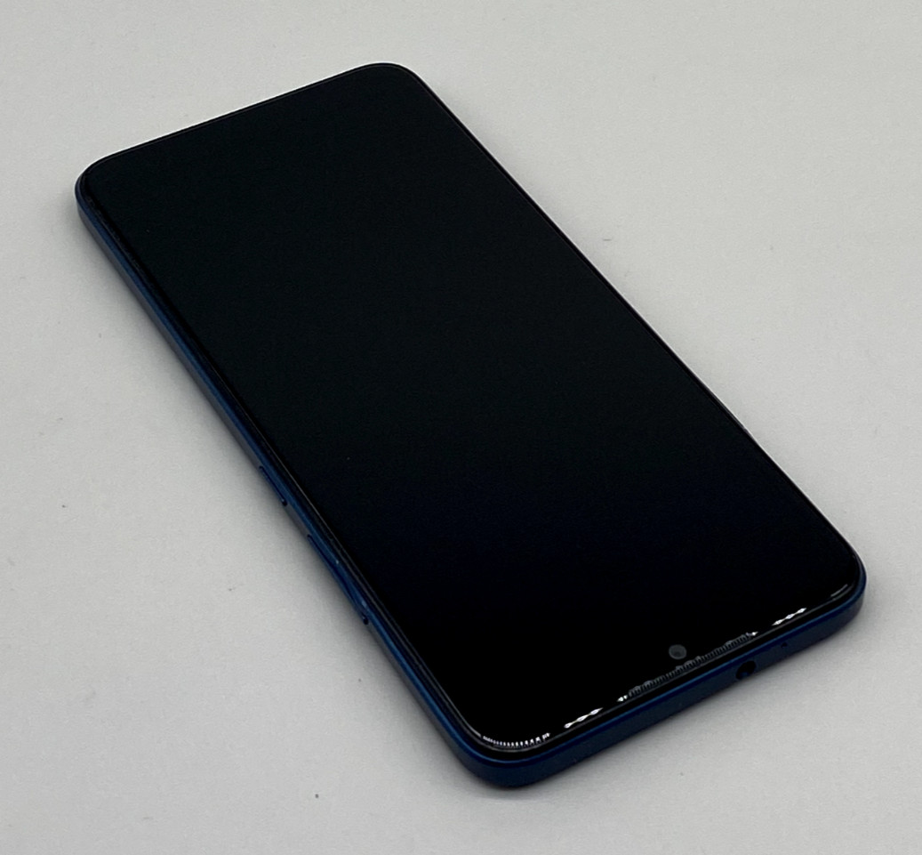 BlackBerry DTEK50 STH100-1  16GB Telus Only Smartphone Black- C