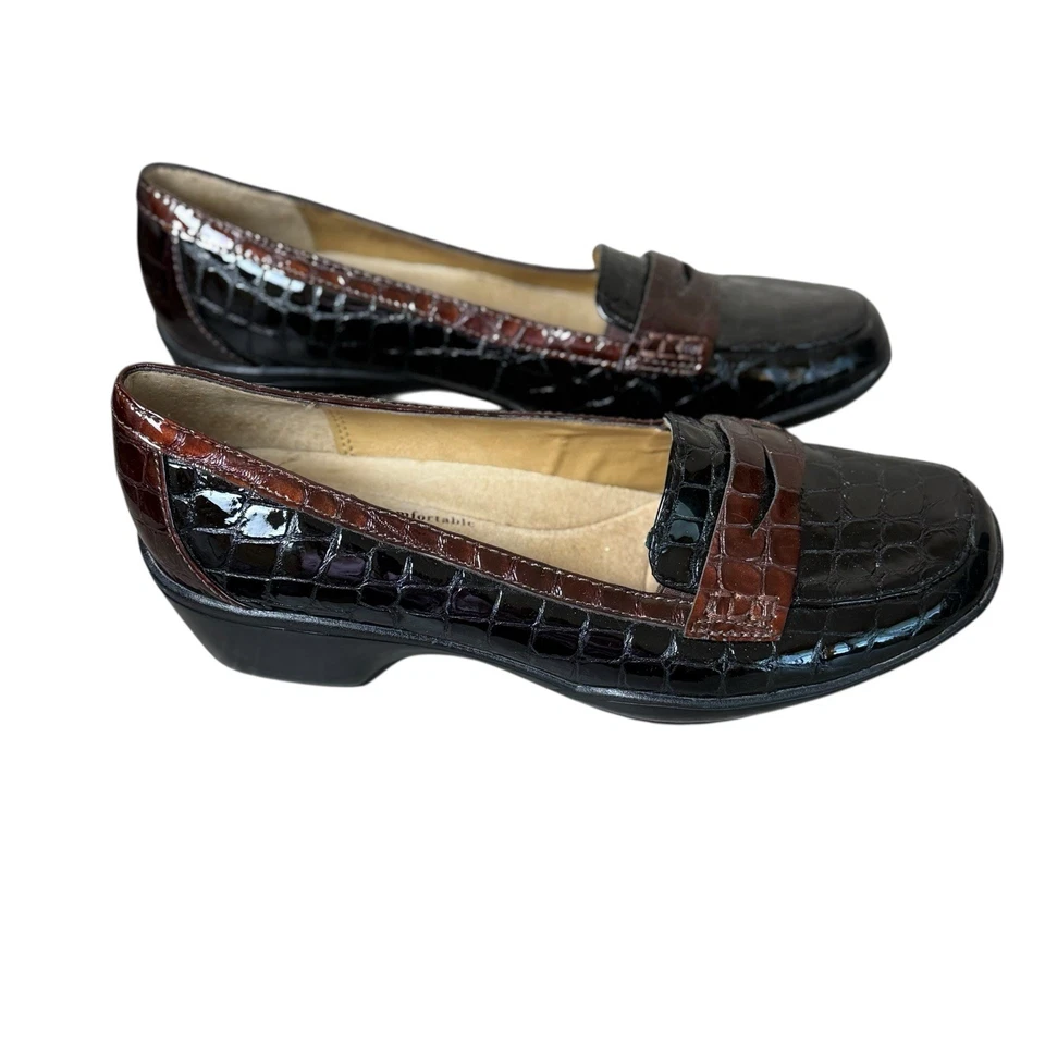 Mocasines Softspots para mujer Penny 8,5 W de ancho negro marrón charol cocodrilo Foto 4 de 4