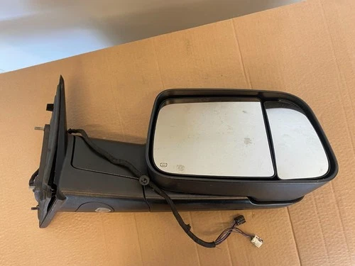 2013-2018 Ram 1500 2500 3500 Truck Right Side Signal Towing Door Mirror OEM