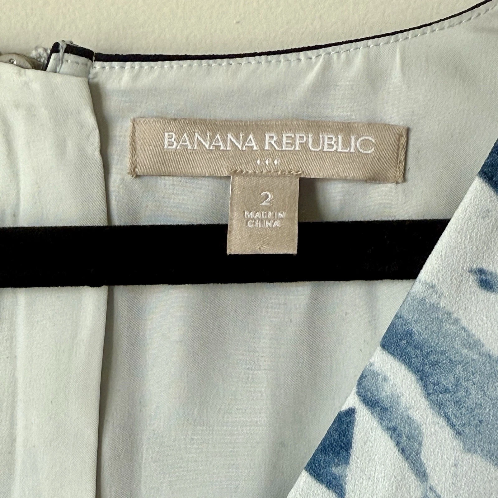 VETEMENTS Abito tubino Banana Republic floreale scollo a V con cerniera esposta TG. 2