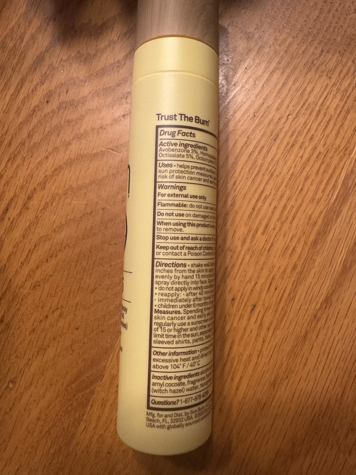 Spray protector solar refrescante Sun Bum FPS 45 protección transparente 3,4 fl. Oz Foto 2 de 4