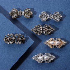 Clips for Women Girls Cape Cloak Clips Sweater Swirl Clip Cardigan Clip Brooch