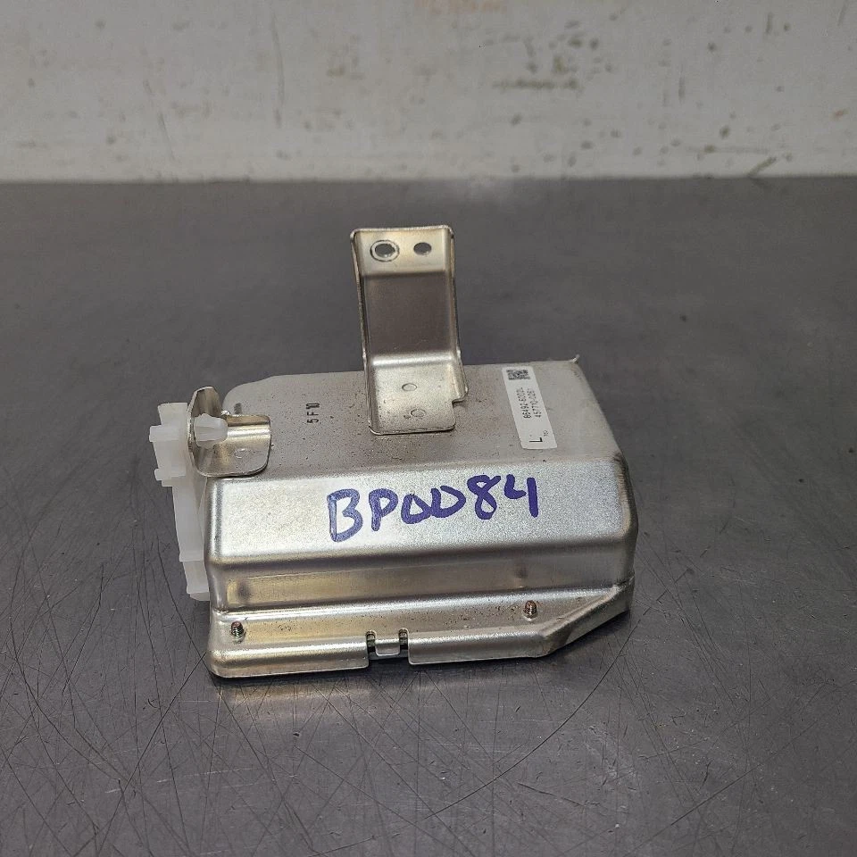 04 2004 LEXUS LX470 MÓDULO DE CONTROL DE PANTALLA 8649260020 Foto 4 de 4