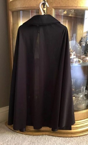 Child’s Vampire Black Cape Or Harry Potter Dress Up Halloween Costume - Picture 3 of 3