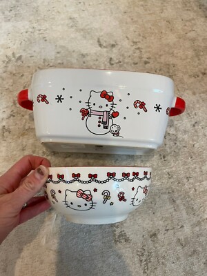 NWT Hello Kitty Bowl And Bread Baking Dish Ceramic Christmas Theme