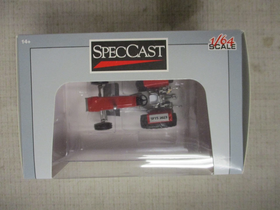 Massey Ferguson Model 1100 Toy Tractor "2023 Summer Toy Show" 1/64 Scale NIB - Image 3 of 4