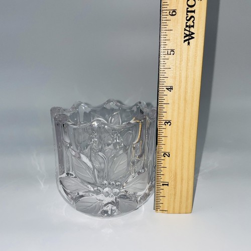 Mikasa Festive Poinsetta Votive Candle Candy Nut Holiday Holder, Clear Glass - Picture 6 of 7