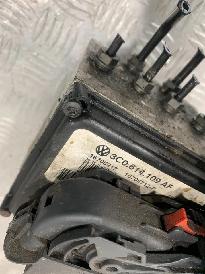 Volkswagen Passat 2009 unidad de control de bomba ABS 3C0614109AF #2 Foto 4 de 4