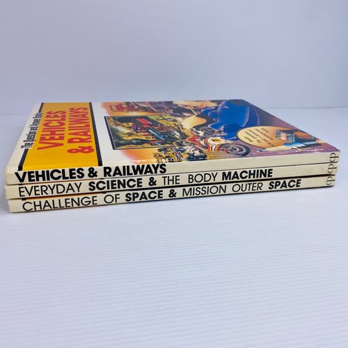 x3 Vintage The Question and Answer Books Outer Space Vehicles & Railways Body - Picture 11 of 14