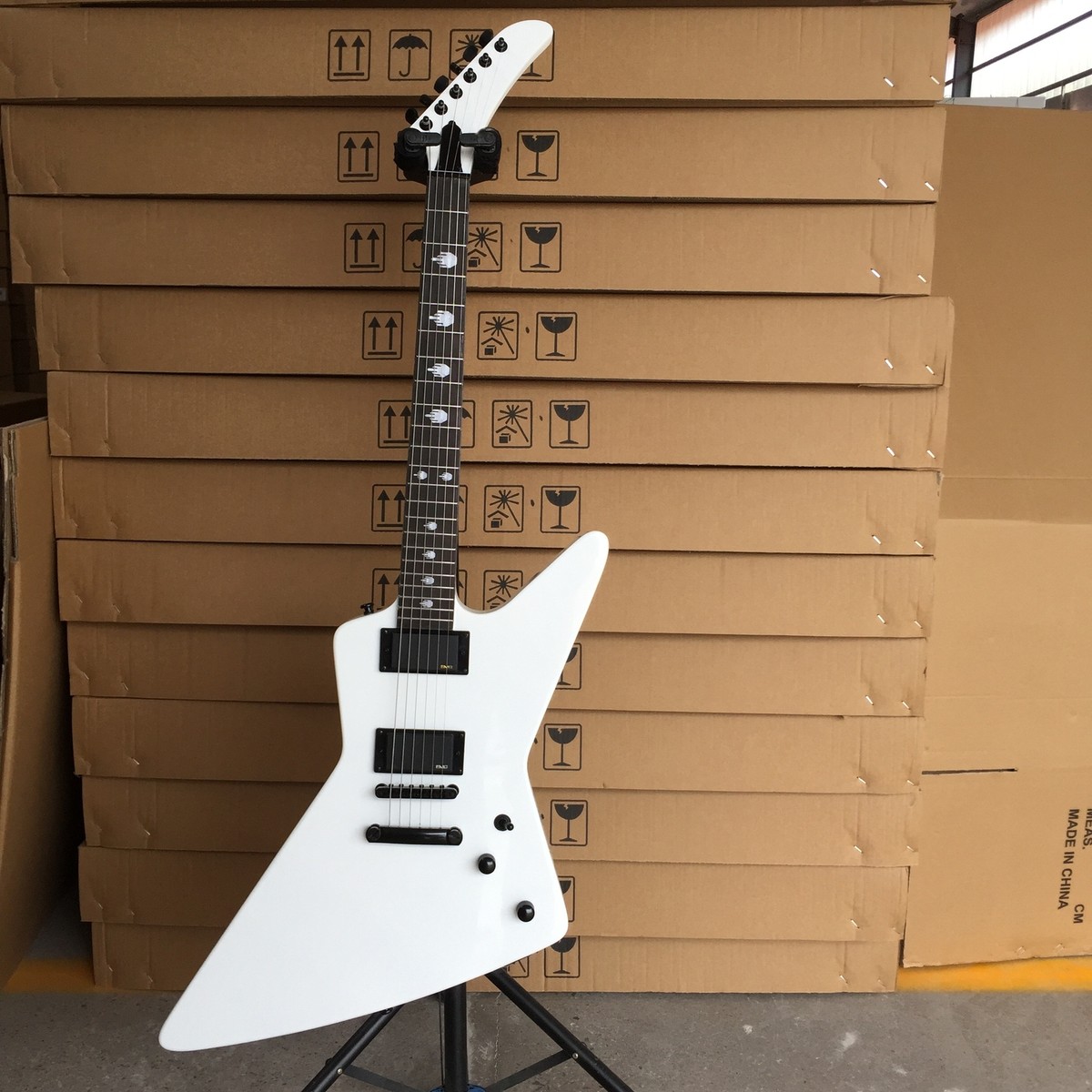 James Hetfield Explorer White Electric Guitar HH Pickups Fixed
