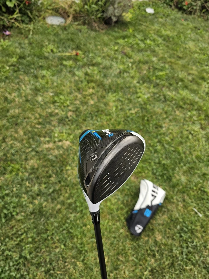 Controlador TaylorMade Sim 2 9.0° Project X Azul 70 Rígido. Foto 2 de 4