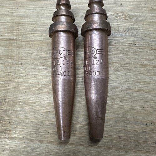 Airco Style 144 No 1 8544401 And 124 No 0 8542400 Cutting Torch Tips Hardly Used