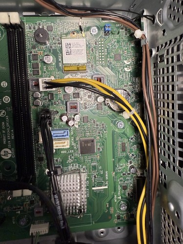 HP Pavilion Gaming TG01-2010 (256GB SSD, AMD Ryzen 3 5300G, 4 GHz, 8GB) Desktop - Afbeelding 9 van 10