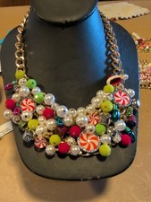 BETSEY JOHNSON Authentic Holiday Christmas Candy BIB Pendant Necklace NWT