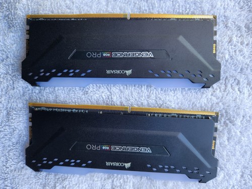 Corsair Vengeance RGB Pro 32GB (2x16GB) PC4-25600 (DDR4-3200) Memory -...