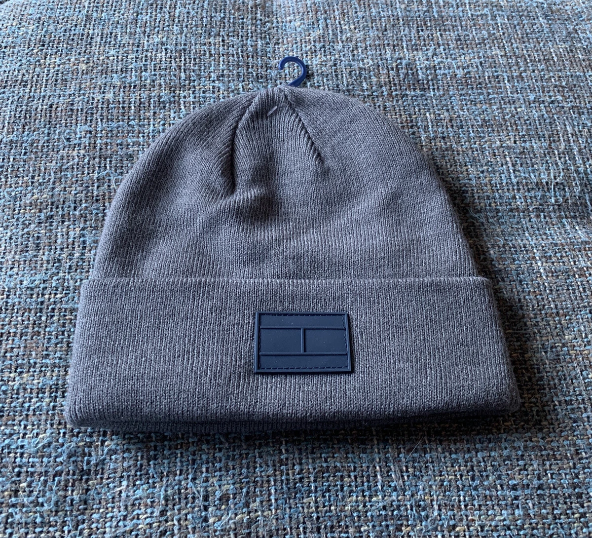 Tommy hilfiger flag clearance beanie