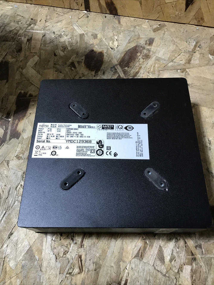 Fujitsu ESPRIMO Q556/2 Micro Intel i5 6400T 2.20GHz 8GB RAM 128GB SSD - Image 4 of 4