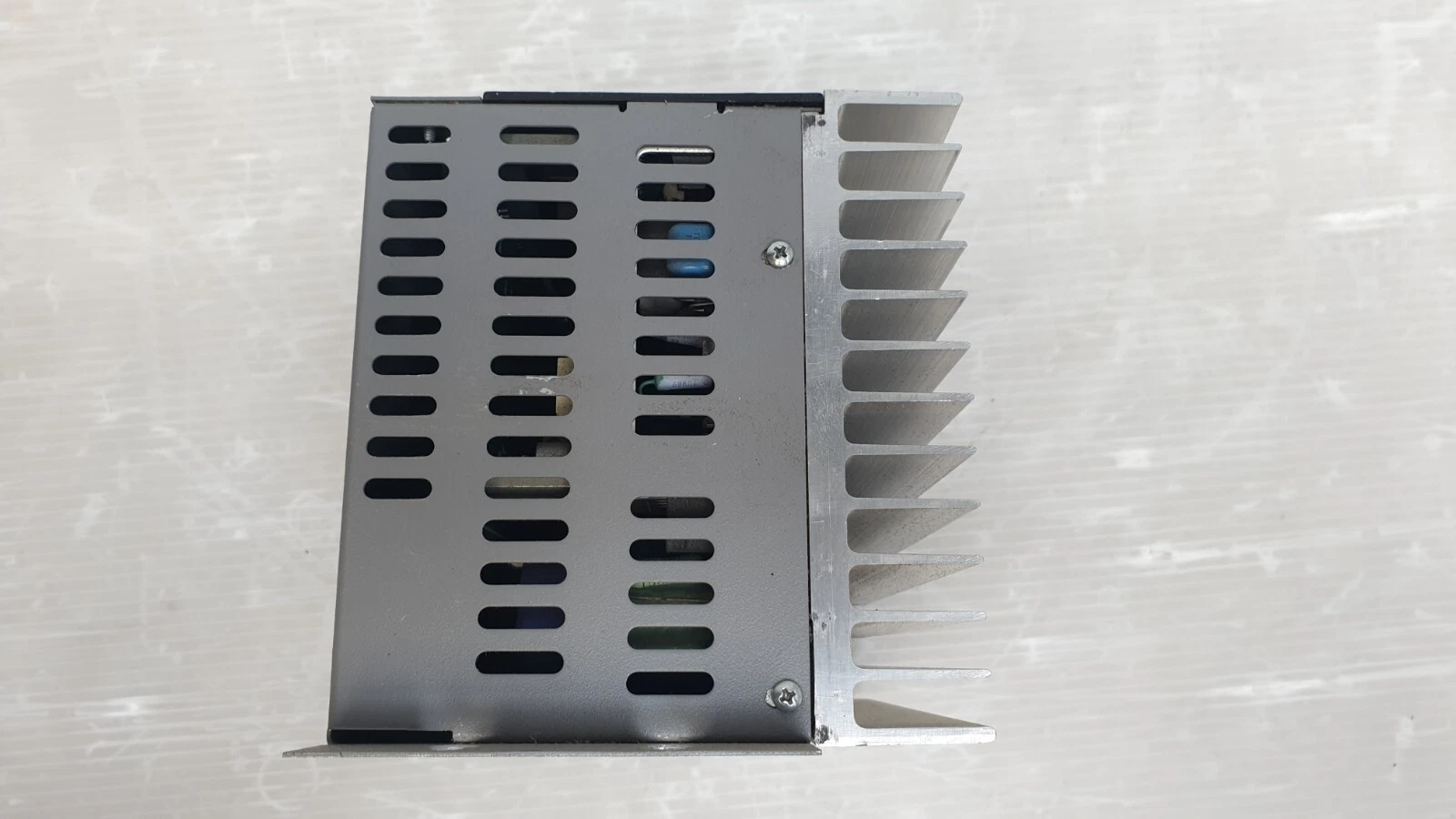 Vented side panel of the Giddings & Lewis DSA servo drive