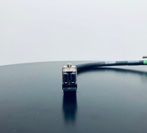 Cisco Catalyst Power Stacking Kabel - 30 cm - 37-1122-01 - Teile-Nr: L45593-H101-A3 - Bild 3 von 24