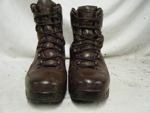Genuine British Army Military Iturri Goretex Leather Combat Boots Size 10 44 NA - Picture 2 of 7