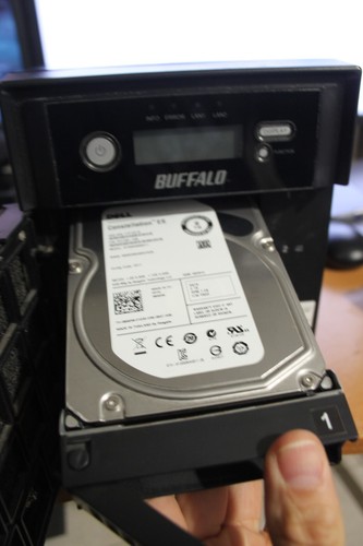 NAS Server Buffalo TeraStation TS-QVH8.0TL/R6 4-Bay - Afbeelding 12 van 20