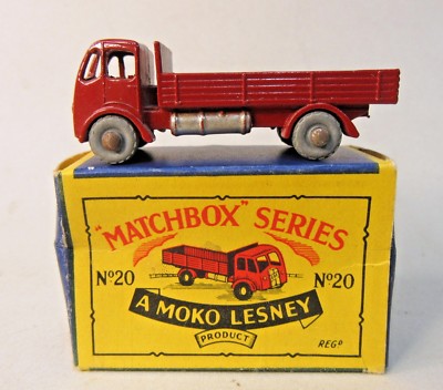 Matchbox Moko Lesney #20 ERF LORRY maroon w/silver trim gray metal
