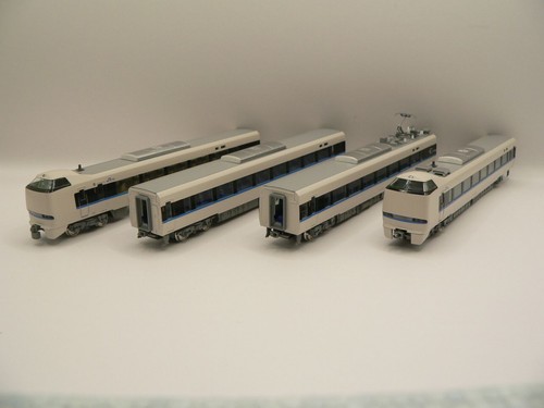 Neu Spur N KATO 10-2142 & 2143 683 Serie Thunderbird 9er Wagen Set