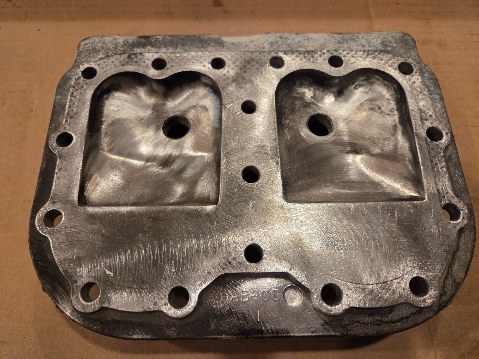 Wisconsin VH4D VF4D Cylinder Head PN AB-100 (1-54)