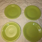 Fiesta Chartreuse Salad Plates Set of 4 7.25" USA Pottery – 1 Plate Chipped
