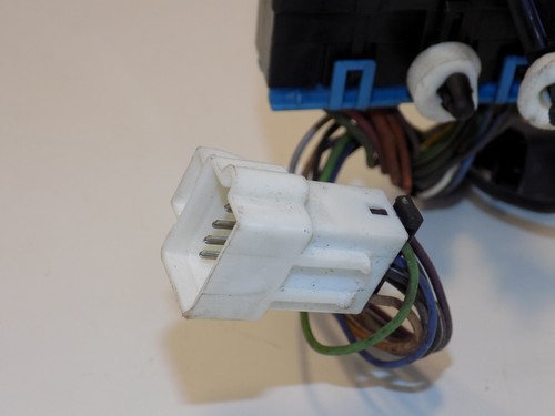 Front to Rear Interior Wiring Harness Connectors RH OEM 1995 C4 Corvette Convert - Picture 4 of 19