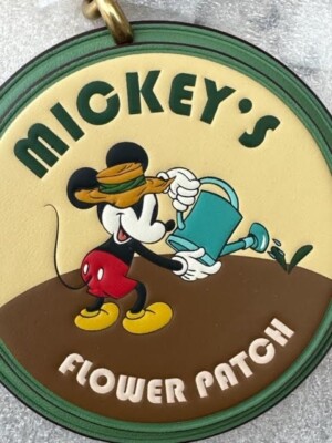 COACH X DISNEY MICKEY MOUSE ''FLOWER PATCH'' KEY RING ** BRAND NEW**