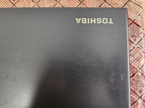 Toshiba Dynabook Tecra X40-D-10Z - i5-7200 - 8GB Ram - No Storage - Picture 10 of 18