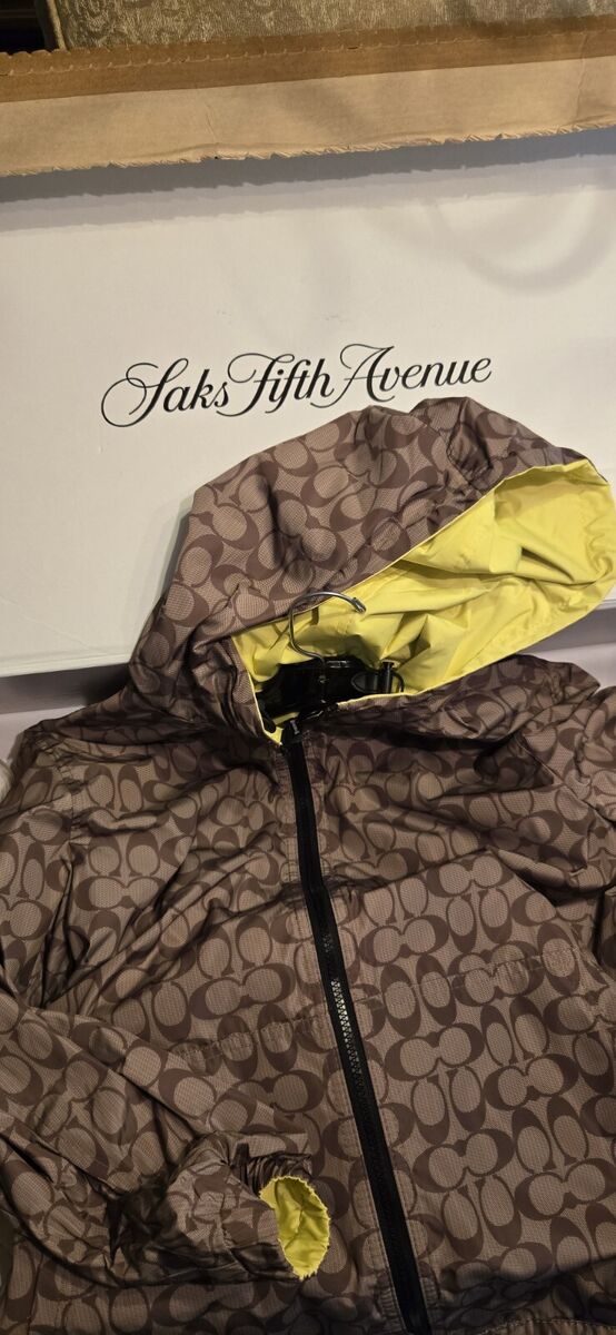 NEW! Limited COACH Logo Zip Windbreaker Rain Jacket - Med NEW! Limited COACH Logo Zip Windbreaker Rain Jacket - Med