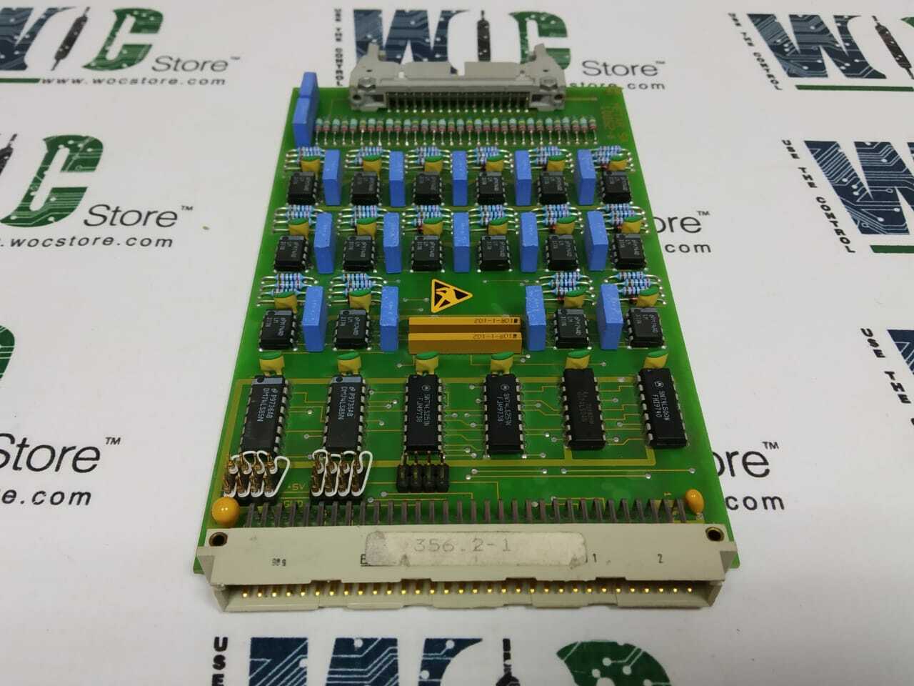 Foto 1 di 11