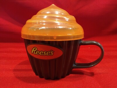 Vintage Plastic Reeses Cup Snack Holders Evri Containers With Cake Recipe