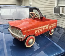 MURRAY Pedal Car V-Front Fire Truck City Battalion No.1 vintage Antique 1950s