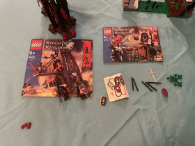 2004 LEGO Knights' Kingdom: Vladek's Siege Engine (8800) & (8778) Border Ambush