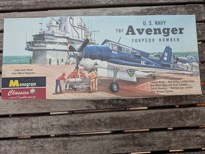 U.S. Navy TBF Avenger Torpedo Bomber Monogram | No. 85-00031 | 1:48